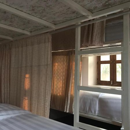 Insight Hostel Чиангмай Екстериор снимка