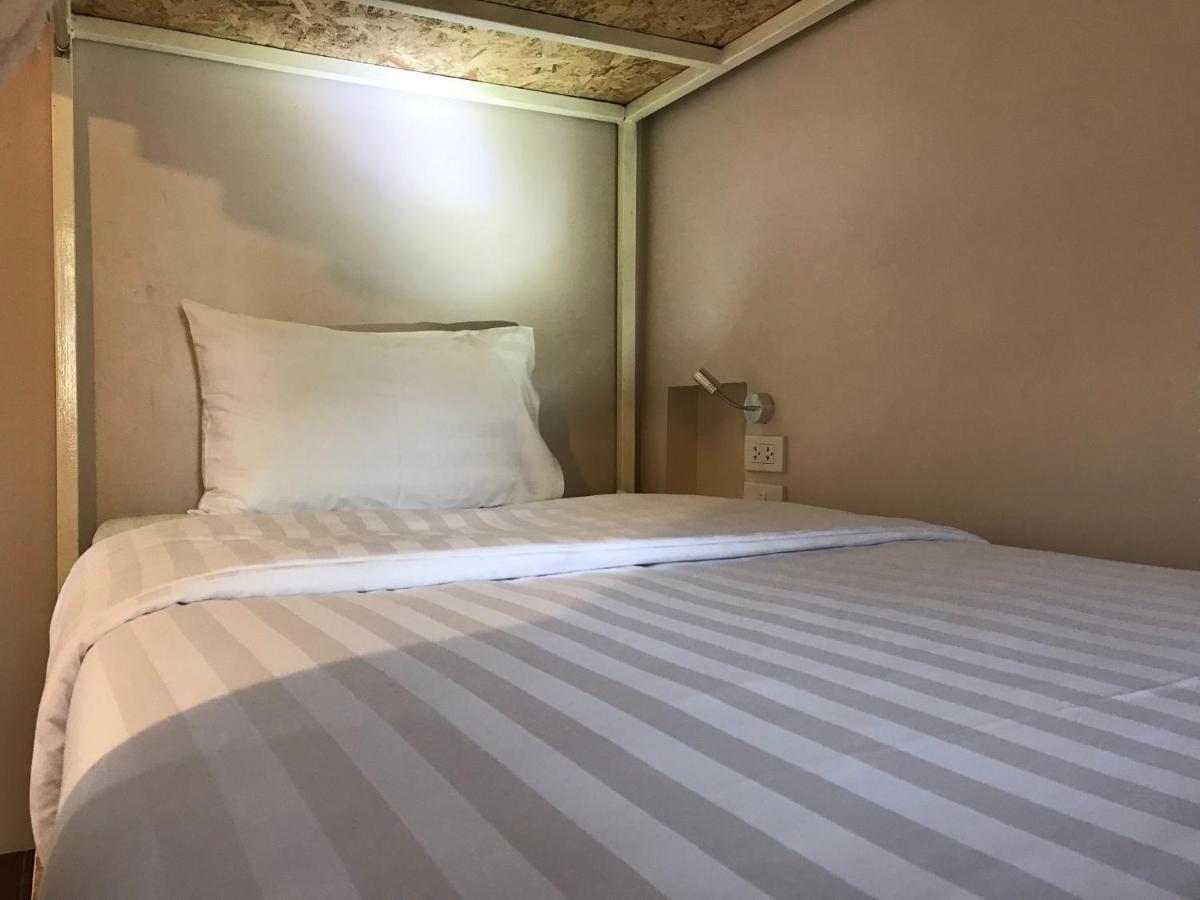 Insight Hostel Чиангмай Екстериор снимка