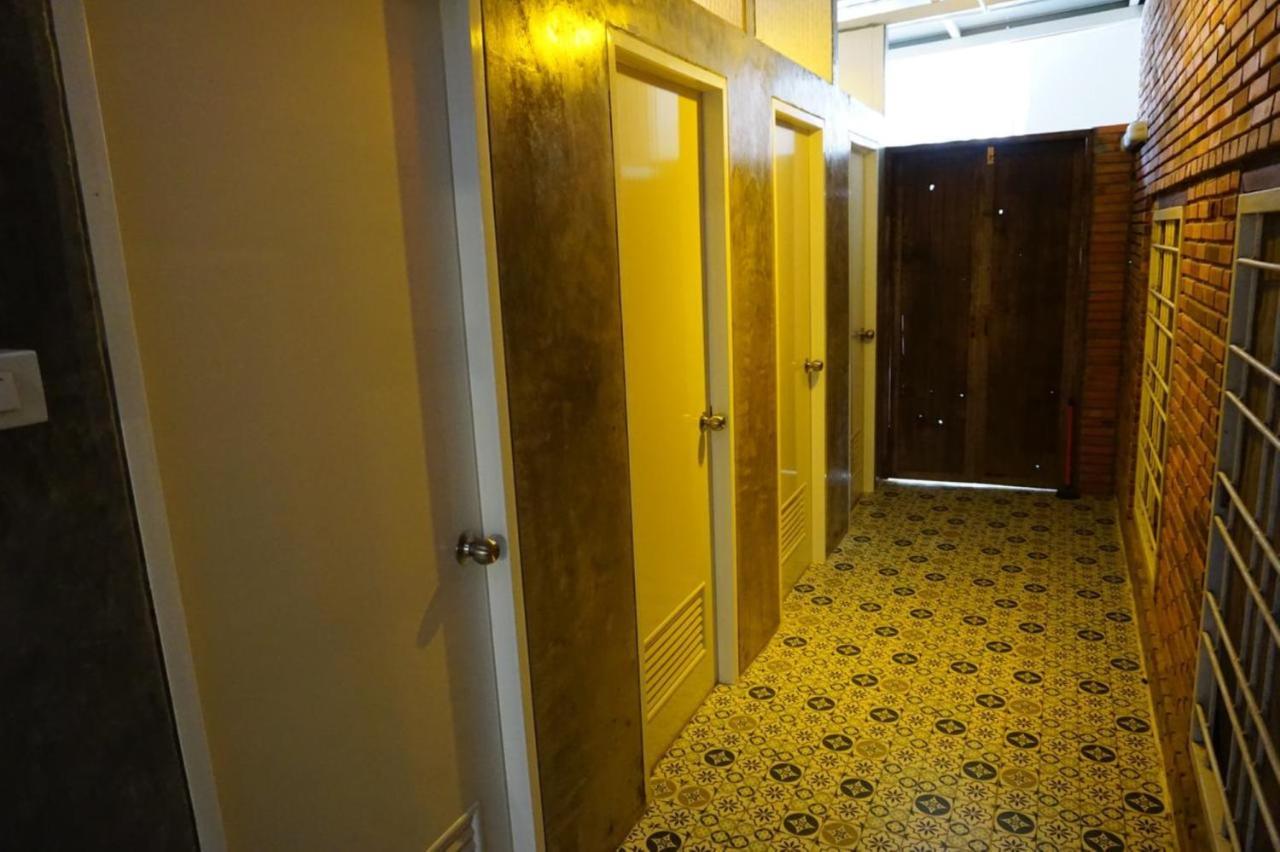 Insight Hostel Чиангмай Екстериор снимка